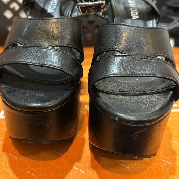 LAMODA BLACK PLATFORMS - Picture 3 of 5